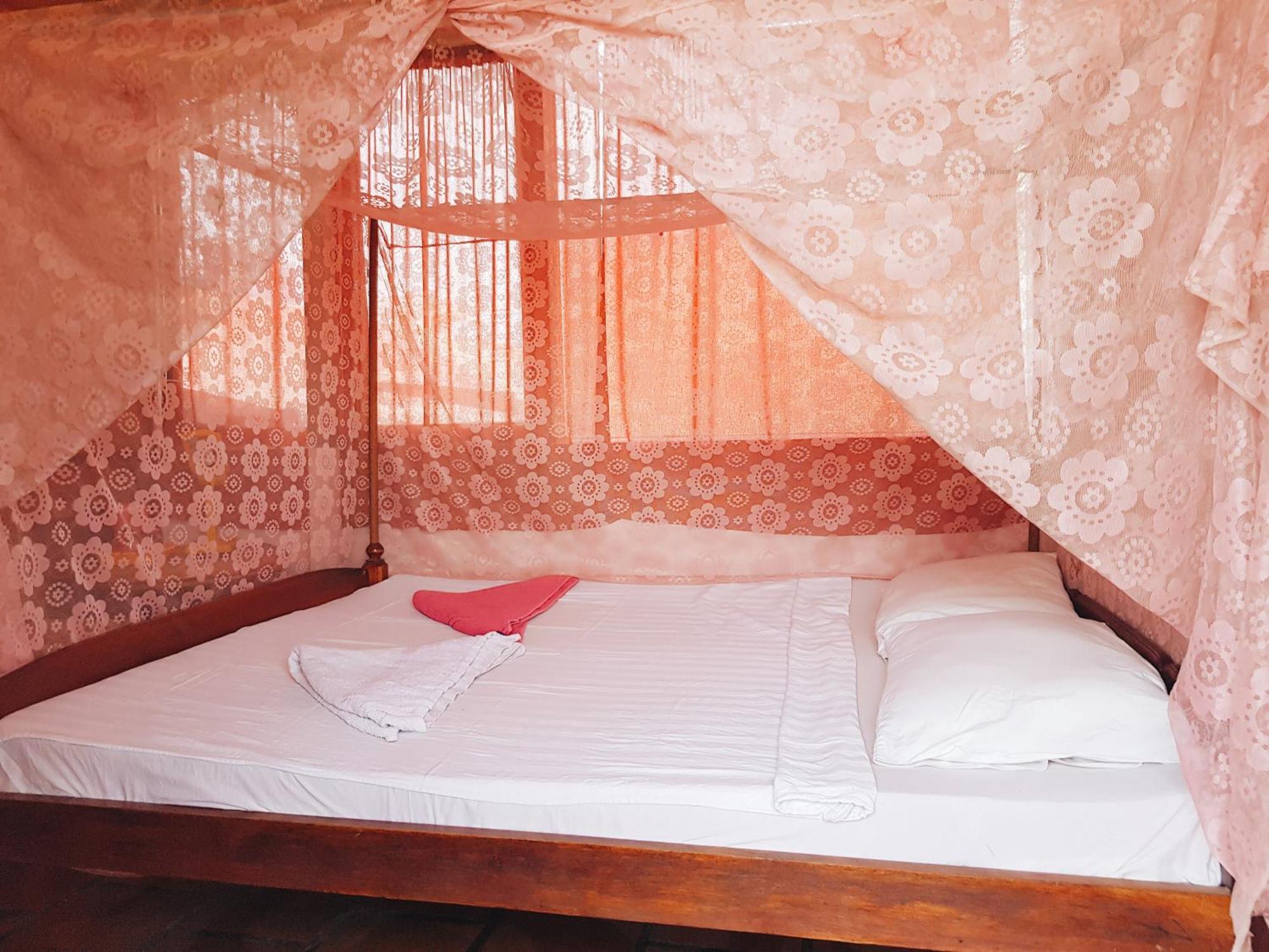 Ganesha Hostel Battambang Room photo