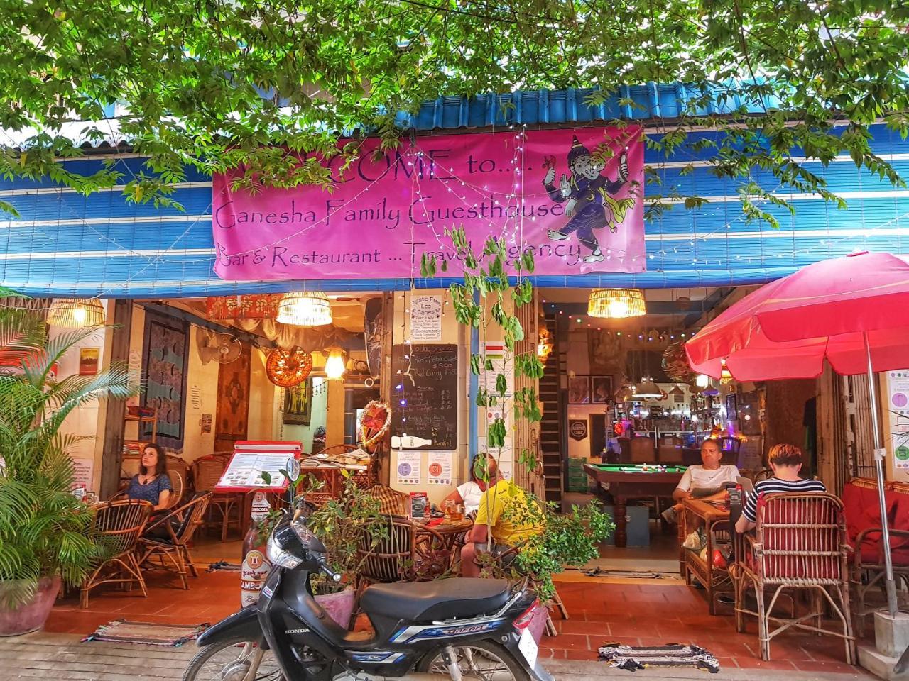 Ganesha Hostel Battambang Exterior photo